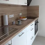 Vollmoebliertes Mit Balkon *